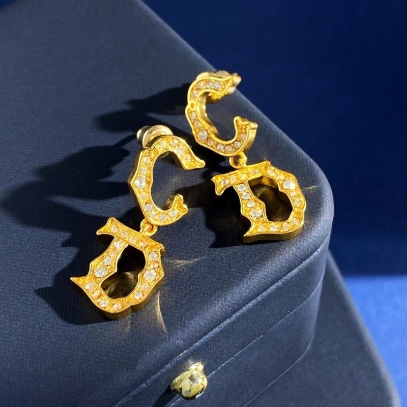 Classic Christian Dior Earrings 233276