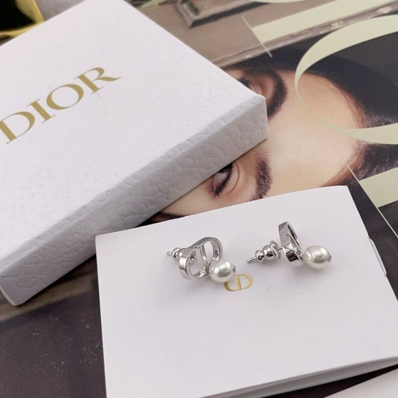 Christian Dior Earrings Seasonal 233230