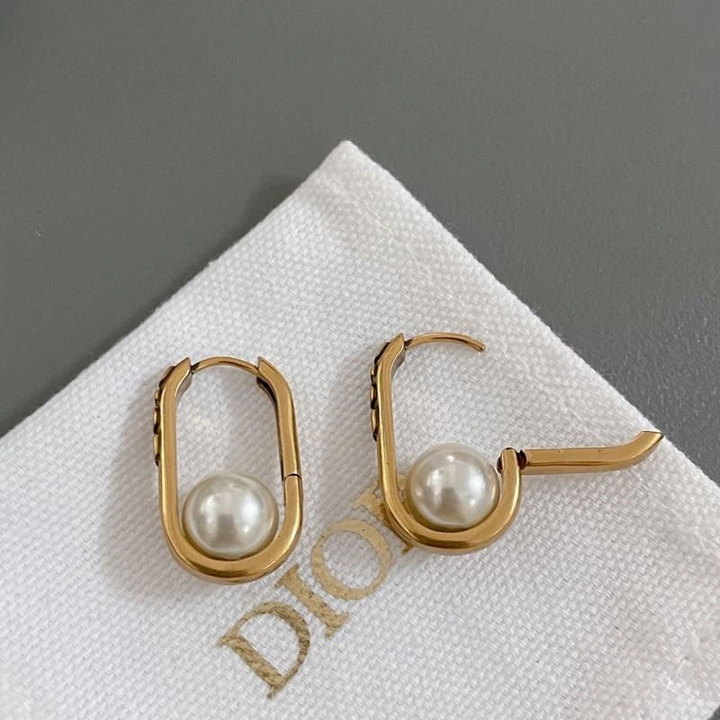Sustainable Christian Dior Earrings 233219