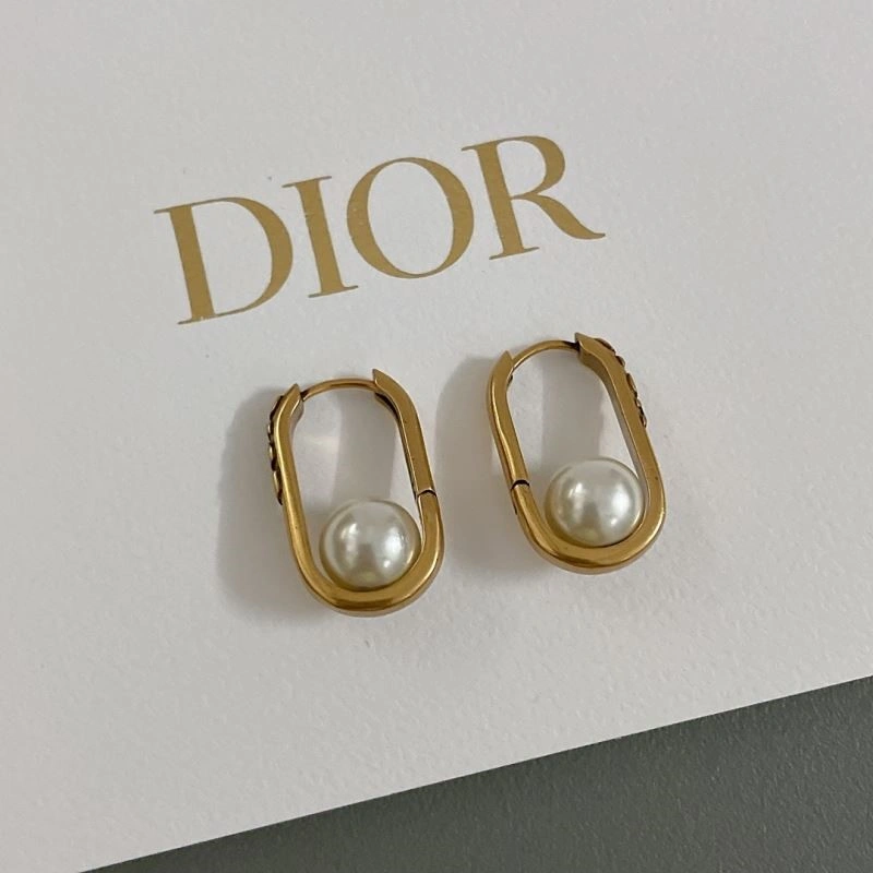 Sustainable Christian Dior Earrings 233219