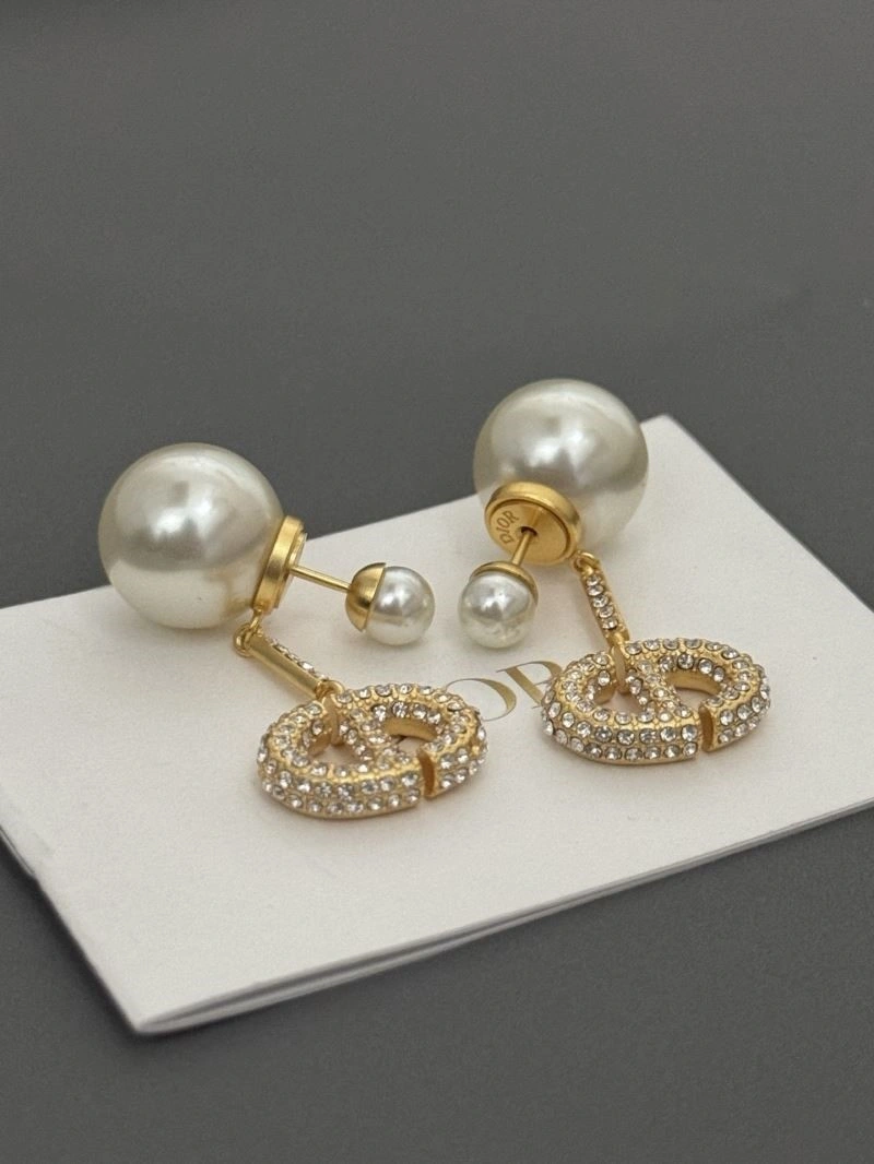Casual Christian Dior Earrings 233200