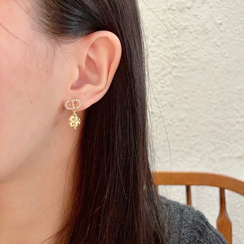Christian Dior Earrings SoftTouch 233205