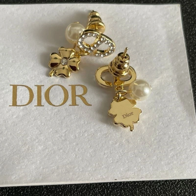 Christian Dior Earrings SoftTouch 233205