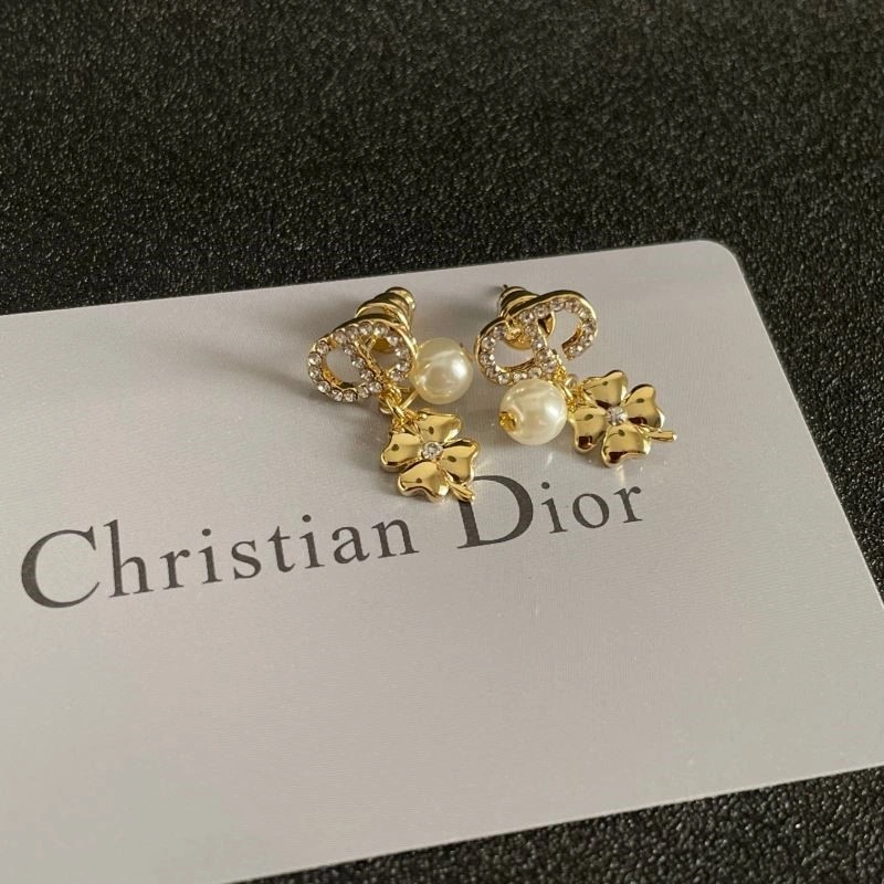 Christian Dior Earrings SoftTouch 233205
