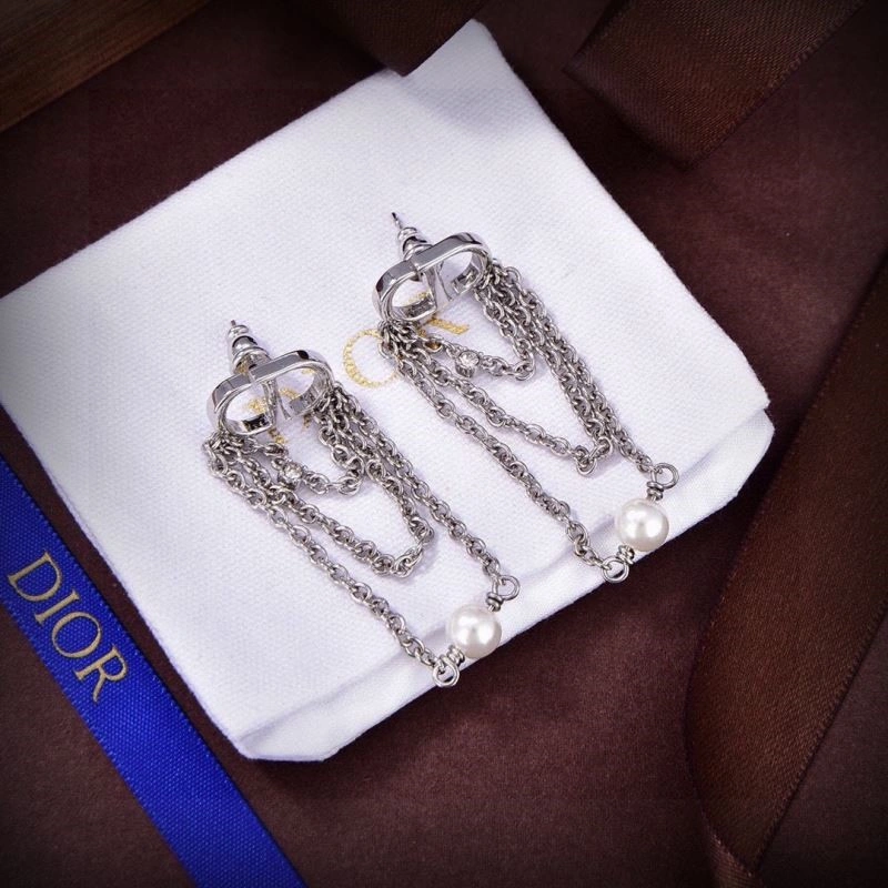 Sophisticated Christian Dior Earrings 233189