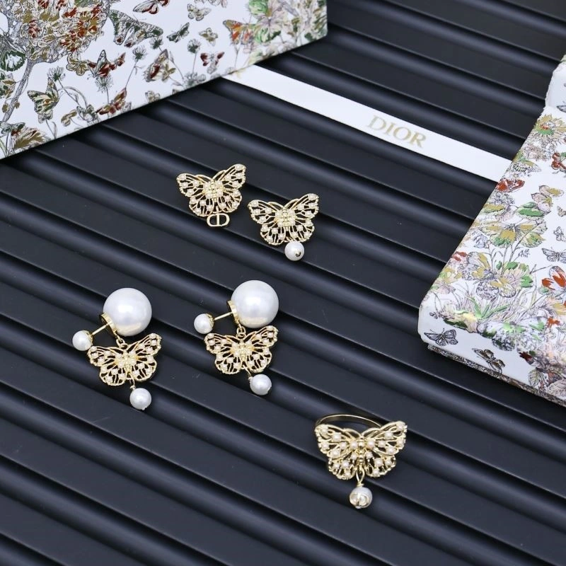 Christian Dior Earrings Vibrant 233180