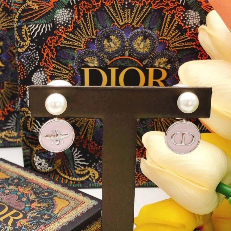 UrbanChic Christian Dior Earrings 233225