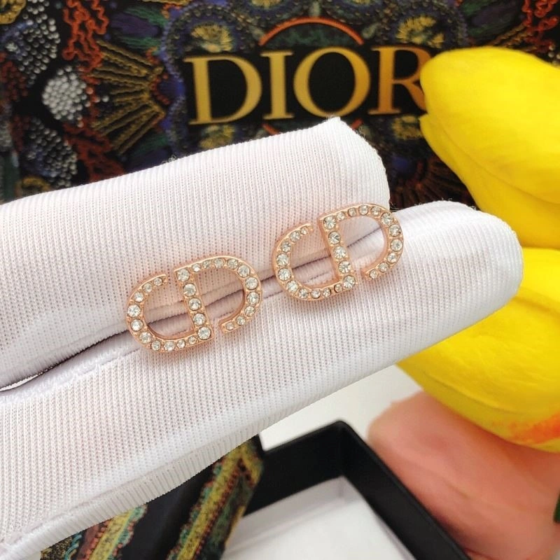 UrbanStyle Christian Dior Earrings 233187
