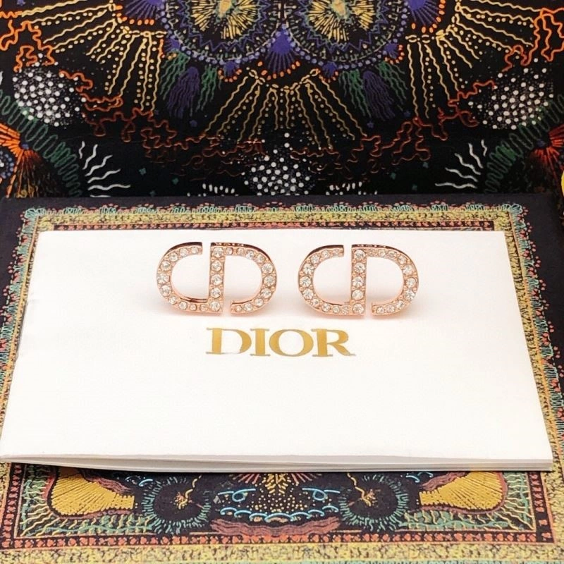 UrbanStyle Christian Dior Earrings 233187