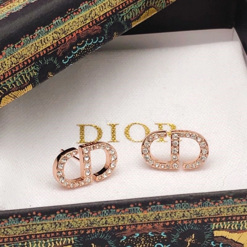 UrbanStyle Christian Dior Earrings 233187