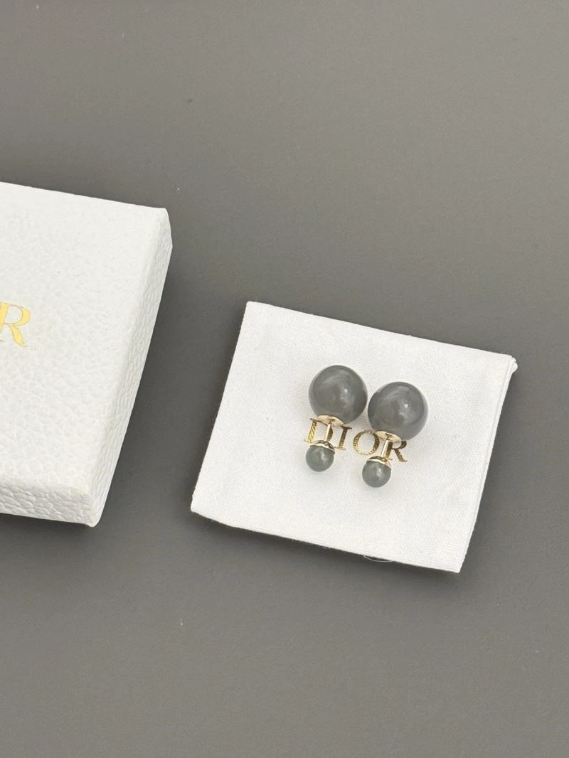Christian Dior Earrings Trendy 233178
