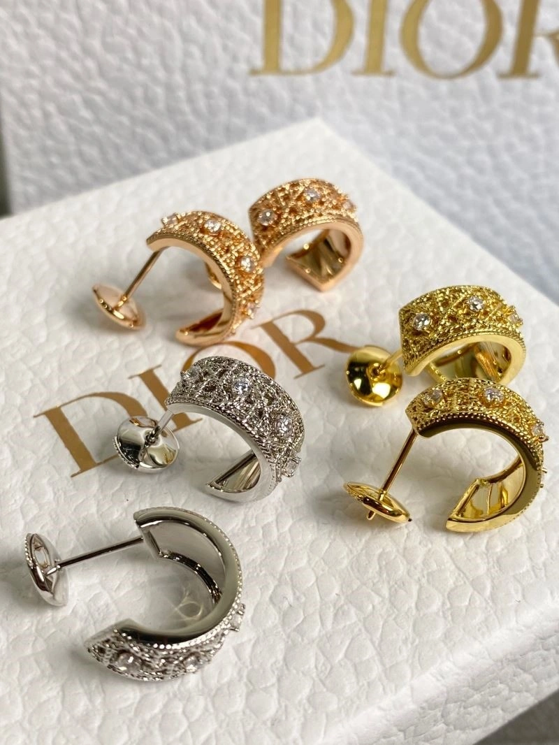 WrinkleFree Christian Dior Earrings 233214