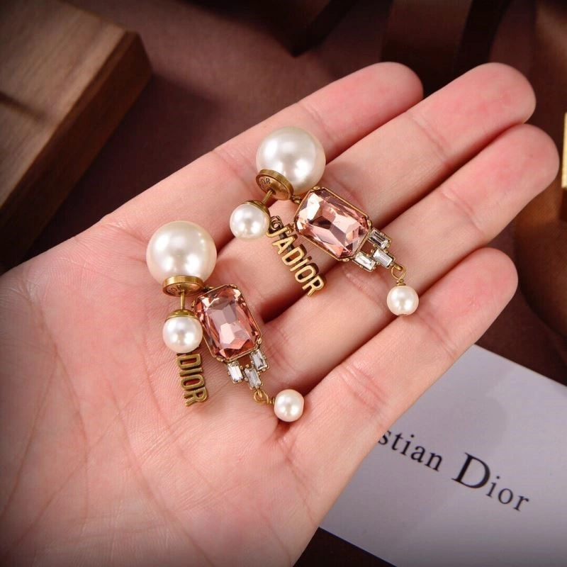 Christian Dior Earrings Sophisticated 233222