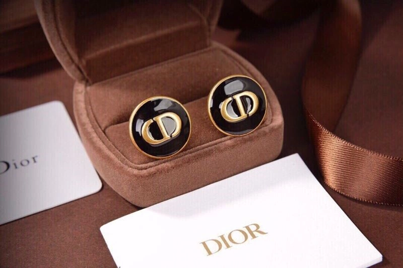 Christian Dior Earrings Trendy 233229