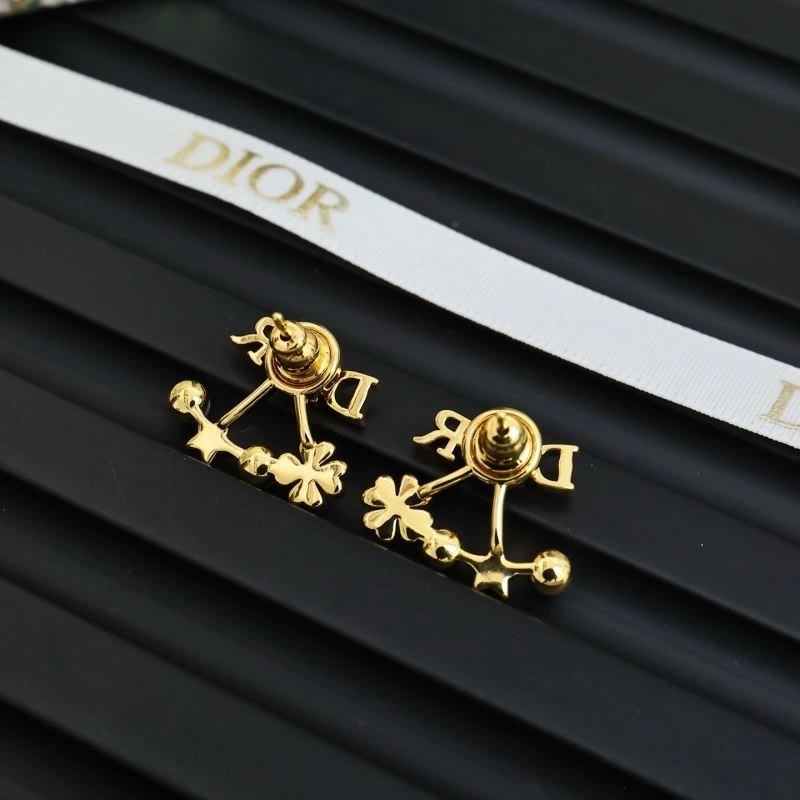 Soft Christian Dior Earrings 233154