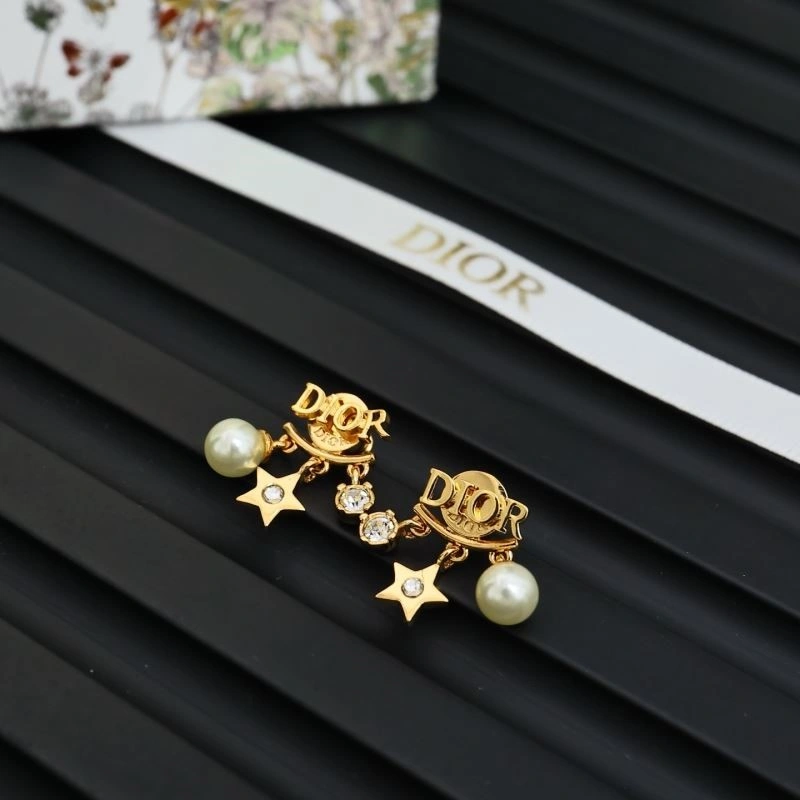 Christian Dior Earrings MoistureWicking 233159