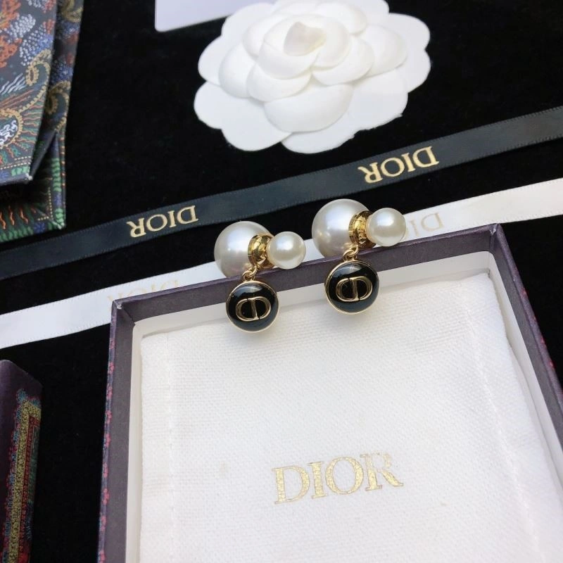Christian Dior Earrings MultiPurpose 233158
