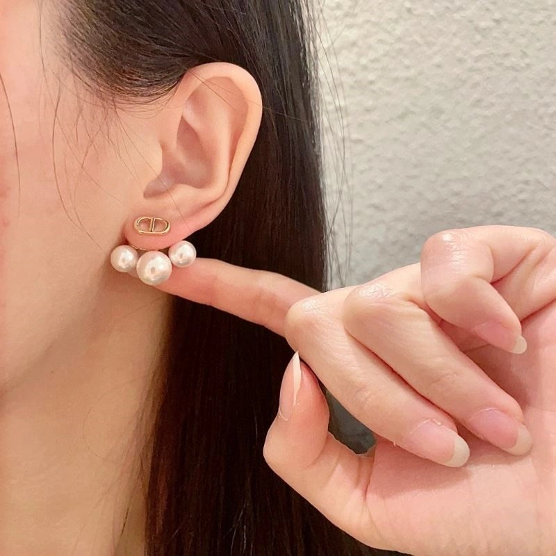 Christian Dior Earrings TravelReady 233152