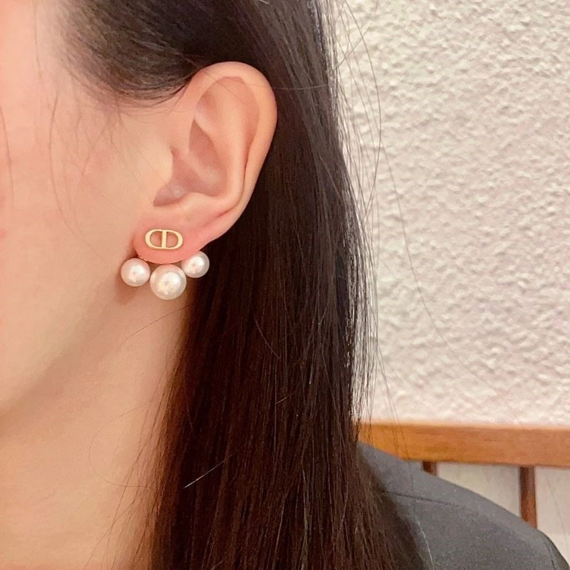 Christian Dior Earrings TravelReady 233152