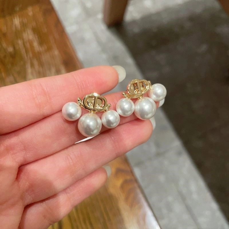 Christian Dior Earrings TravelReady 233152