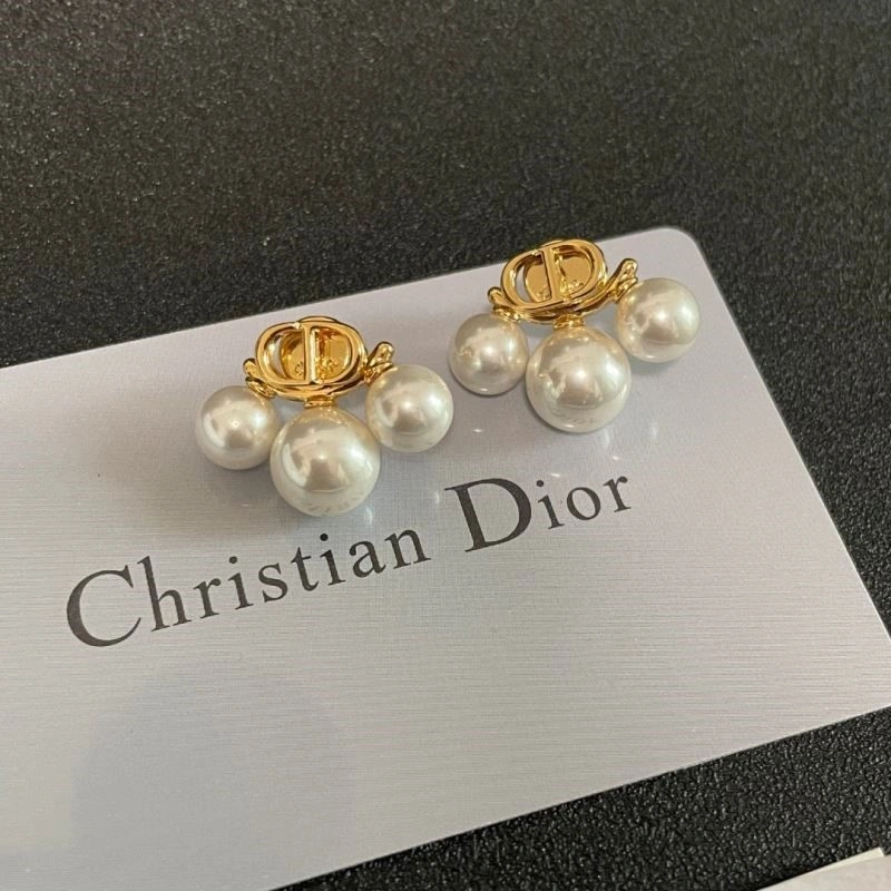 Christian Dior Earrings TravelReady 233152