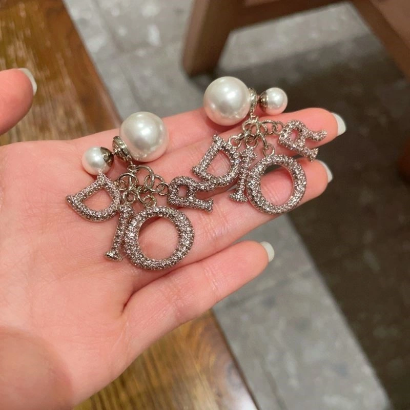 Christian Dior Earrings ComfortFit 233151