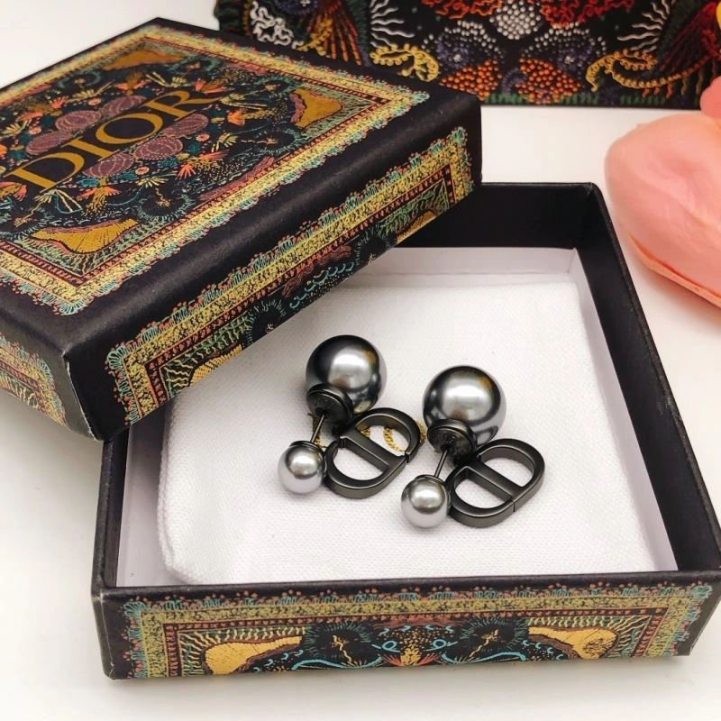 Thermal Christian Dior Earrings 233143