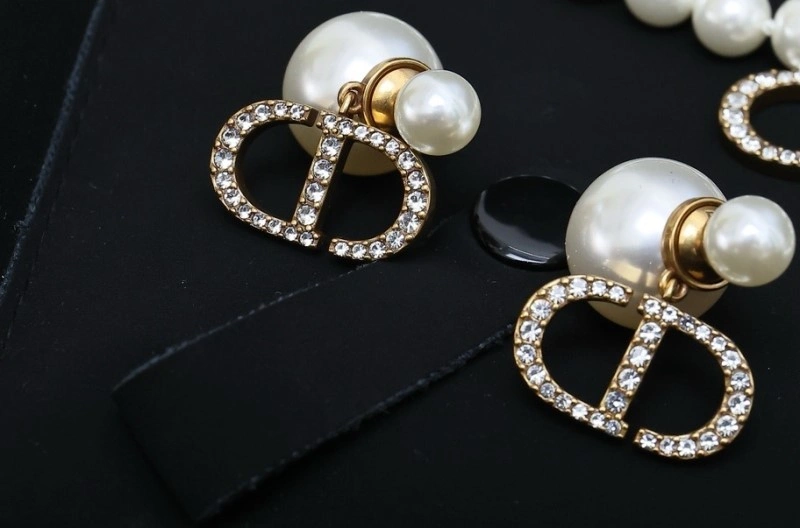 Christian Dior Earrings WaterResistant 233127