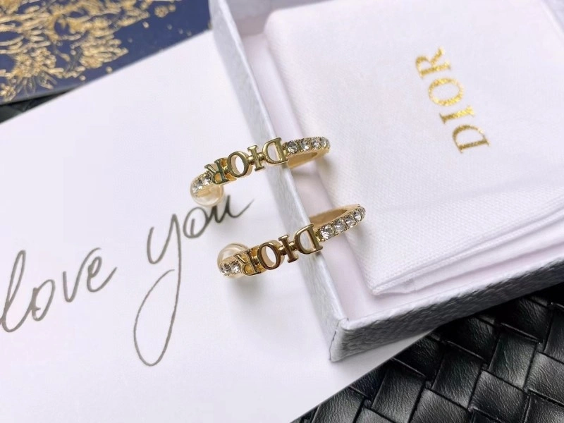 Christian Dior Earrings Timeless 233139