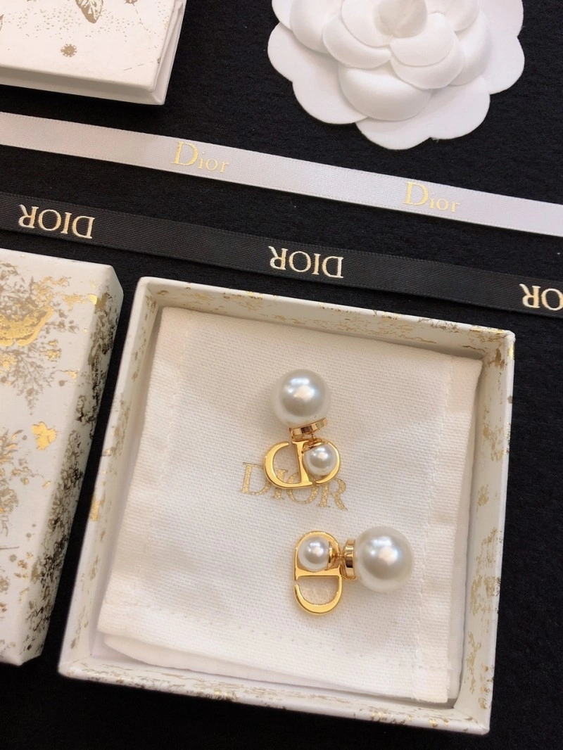 Bright Christian Dior Earrings 233125