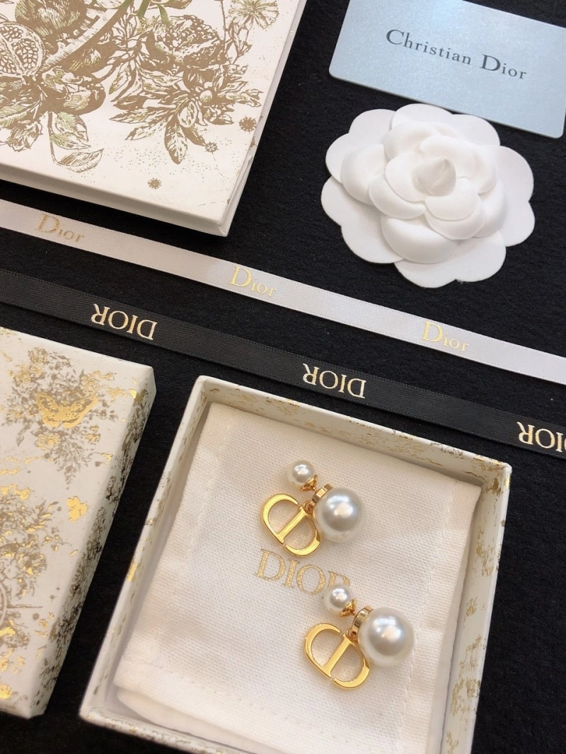 Bright Christian Dior Earrings 233125