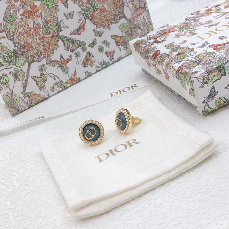 Cozy Christian Dior Earrings 233157