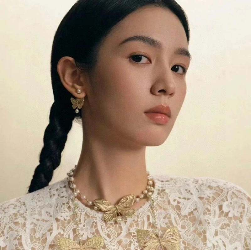 TravelReady Christian Dior Earrings 233197