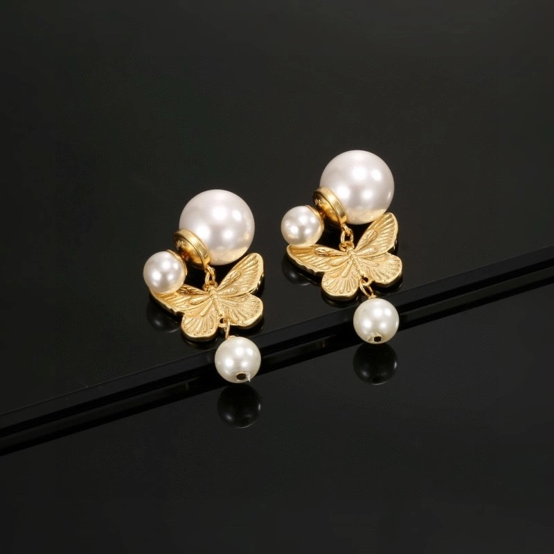 TravelReady Christian Dior Earrings 233197