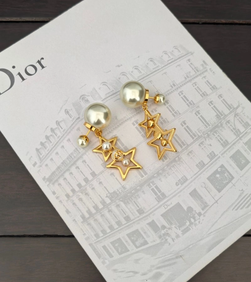 Christian Dior Earrings FreshLook 233110