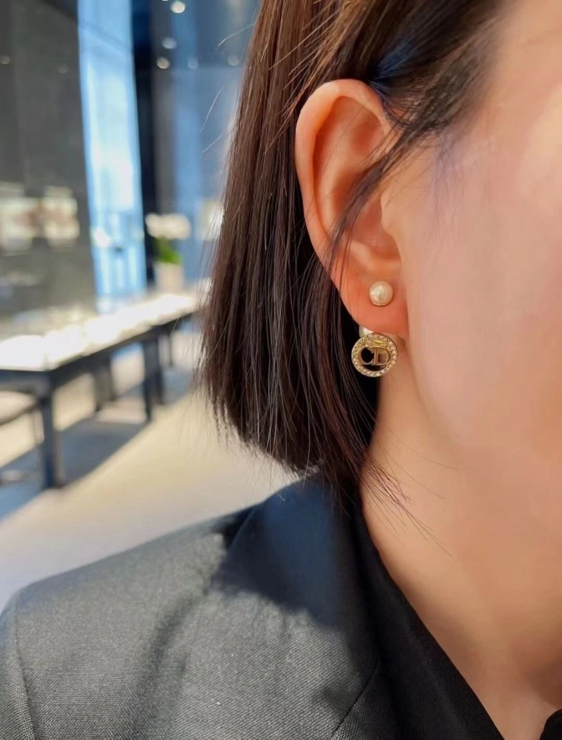 Christian Dior Earrings Practical 233123