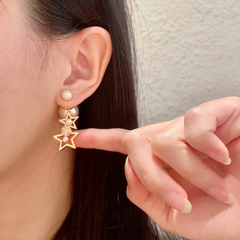 TechFriendly Christian Dior Earrings 233141