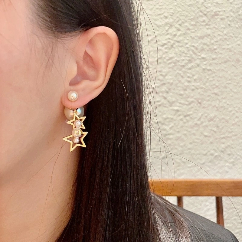 TechFriendly Christian Dior Earrings 233141