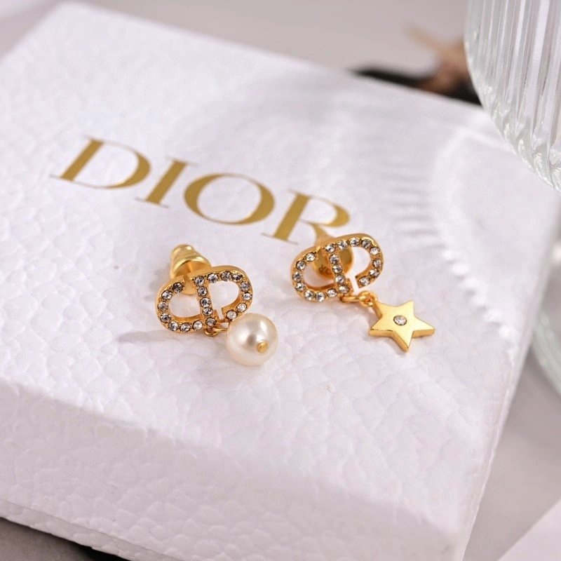 Christian Dior Earrings Resilient 233112