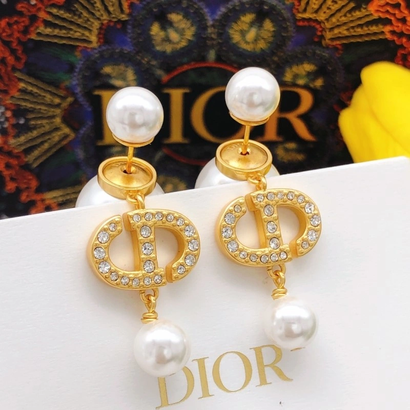Christian Dior Earrings Supportive 232815