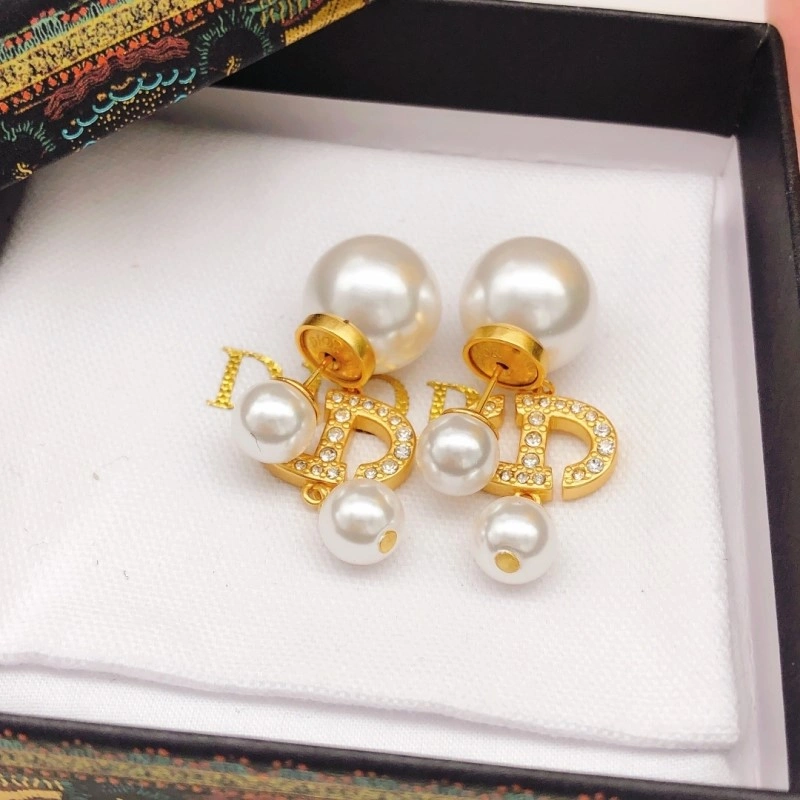 Christian Dior Earrings Supportive 232815