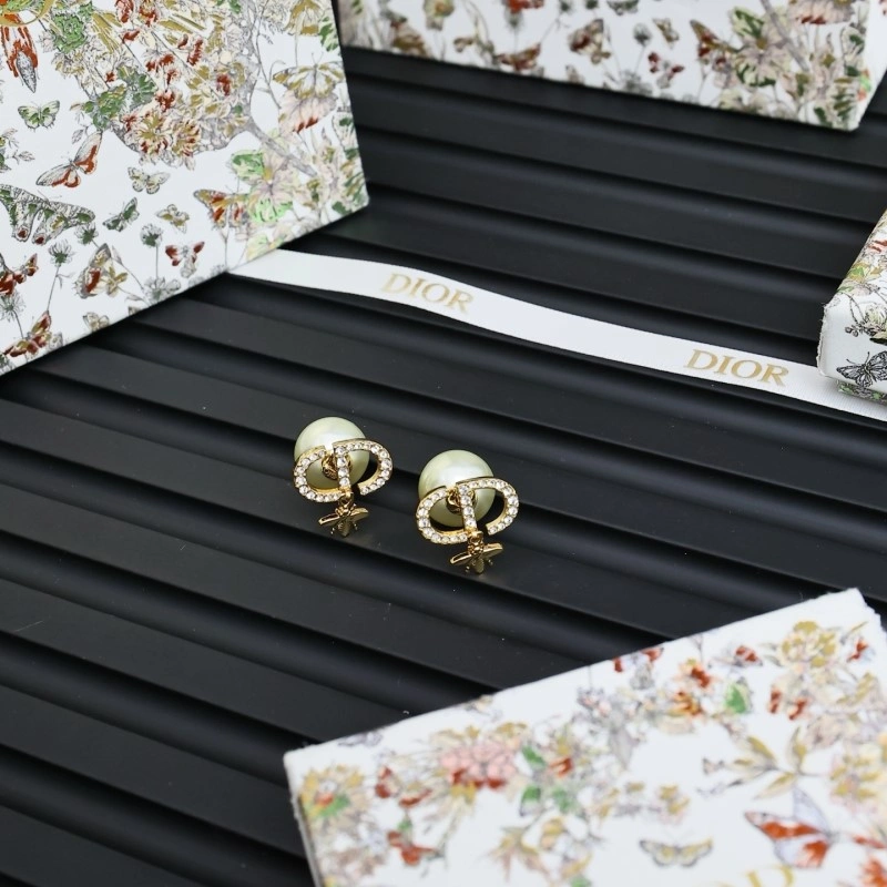 Christian Dior Earrings UrbanChic 232868