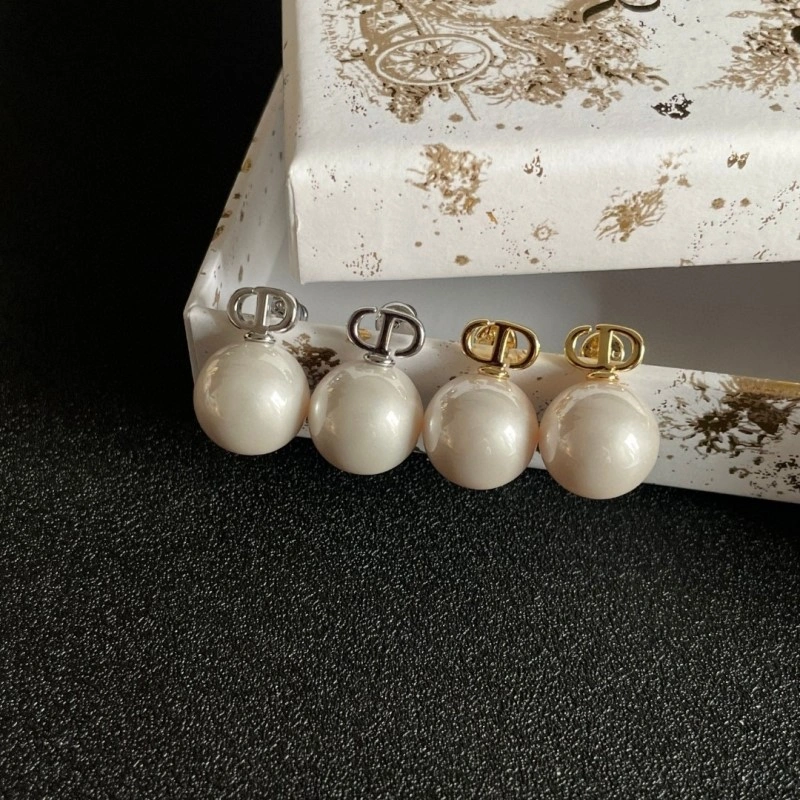 TechFriendly Christian Dior Earrings 232872