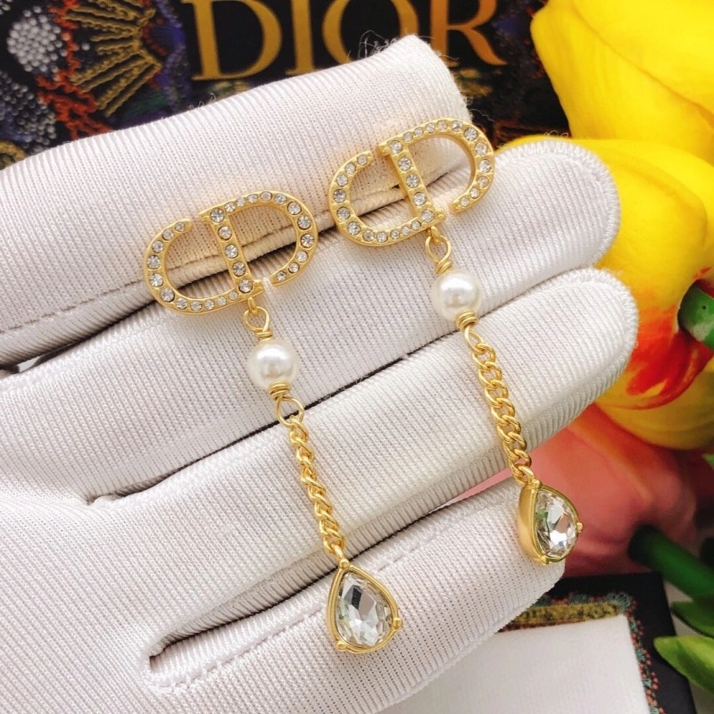 Sustainable Christian Dior Earrings 232827