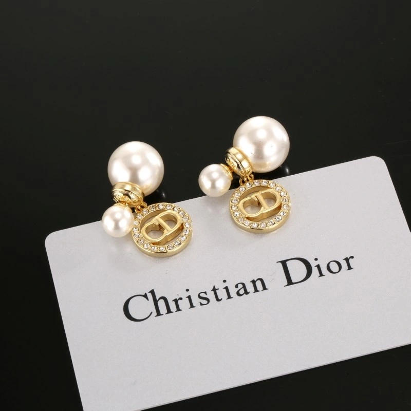 Christian Dior Earrings DailyWear 232797