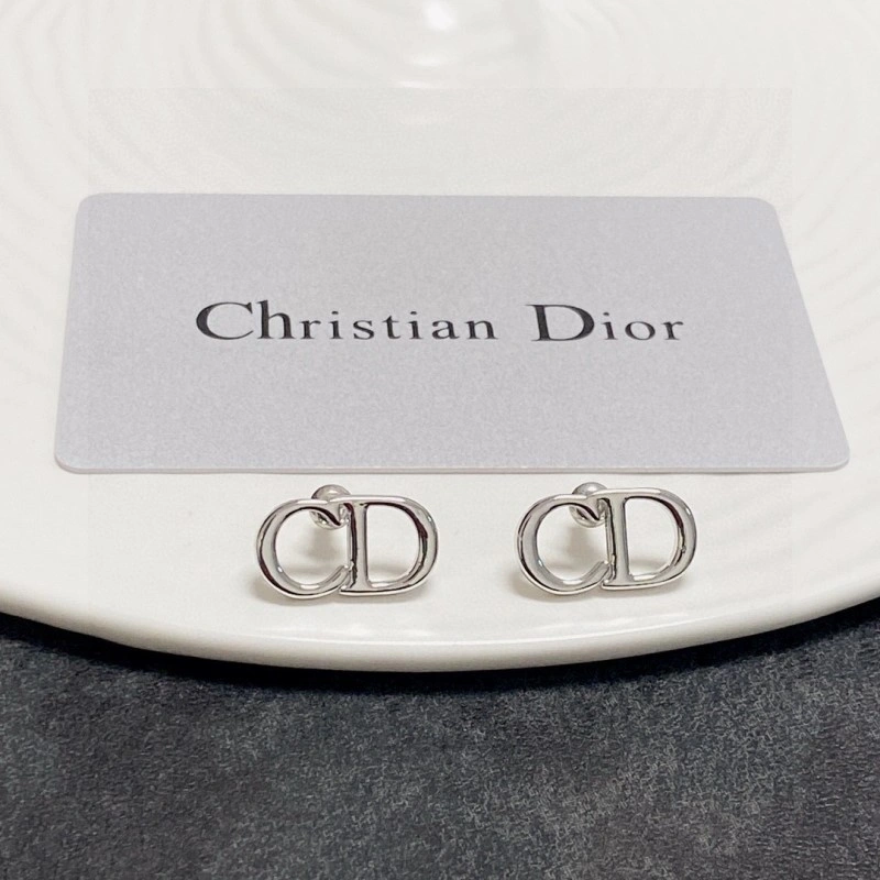 Christian Dior Earrings FashionForward 232849