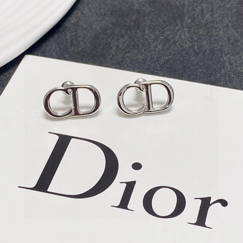 Christian Dior Earrings FashionForward 232849