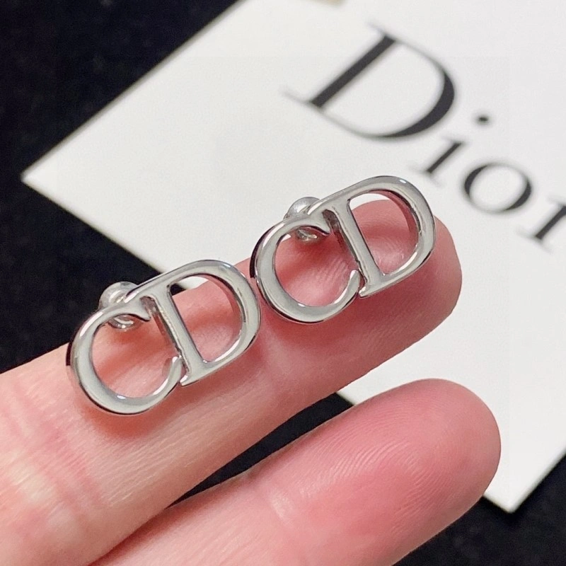 Christian Dior Earrings FashionForward 232849