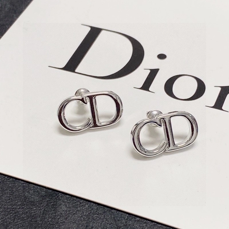 Christian Dior Earrings FashionForward 232849