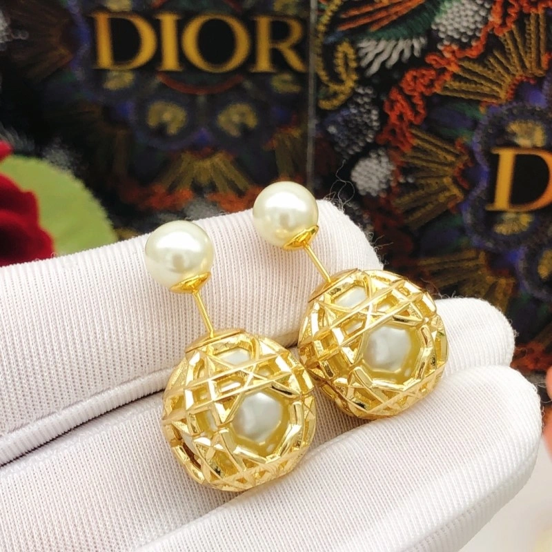 Christian Dior Earrings Sustainable 232802